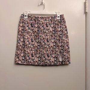 Floral mini skirt